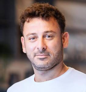 Client Portrait Maxim Golbraich testimonial for Amazon product photography service