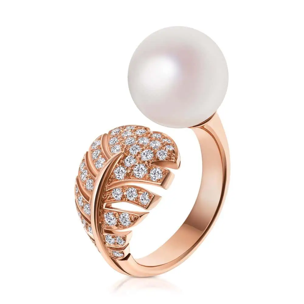 Pink gold open Ring with pearl and feather in product photos white background capturing lifestyle jewelry photography allure after